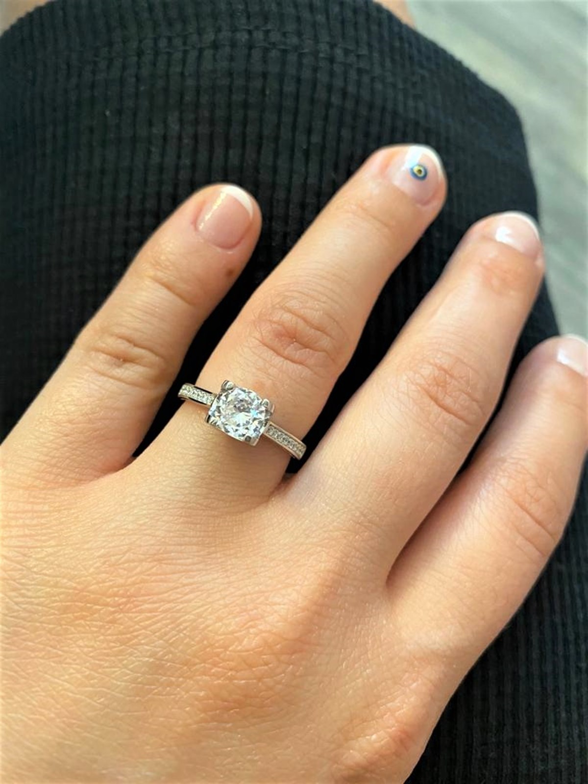 Kadın Tektaş Gümüş Yüzük