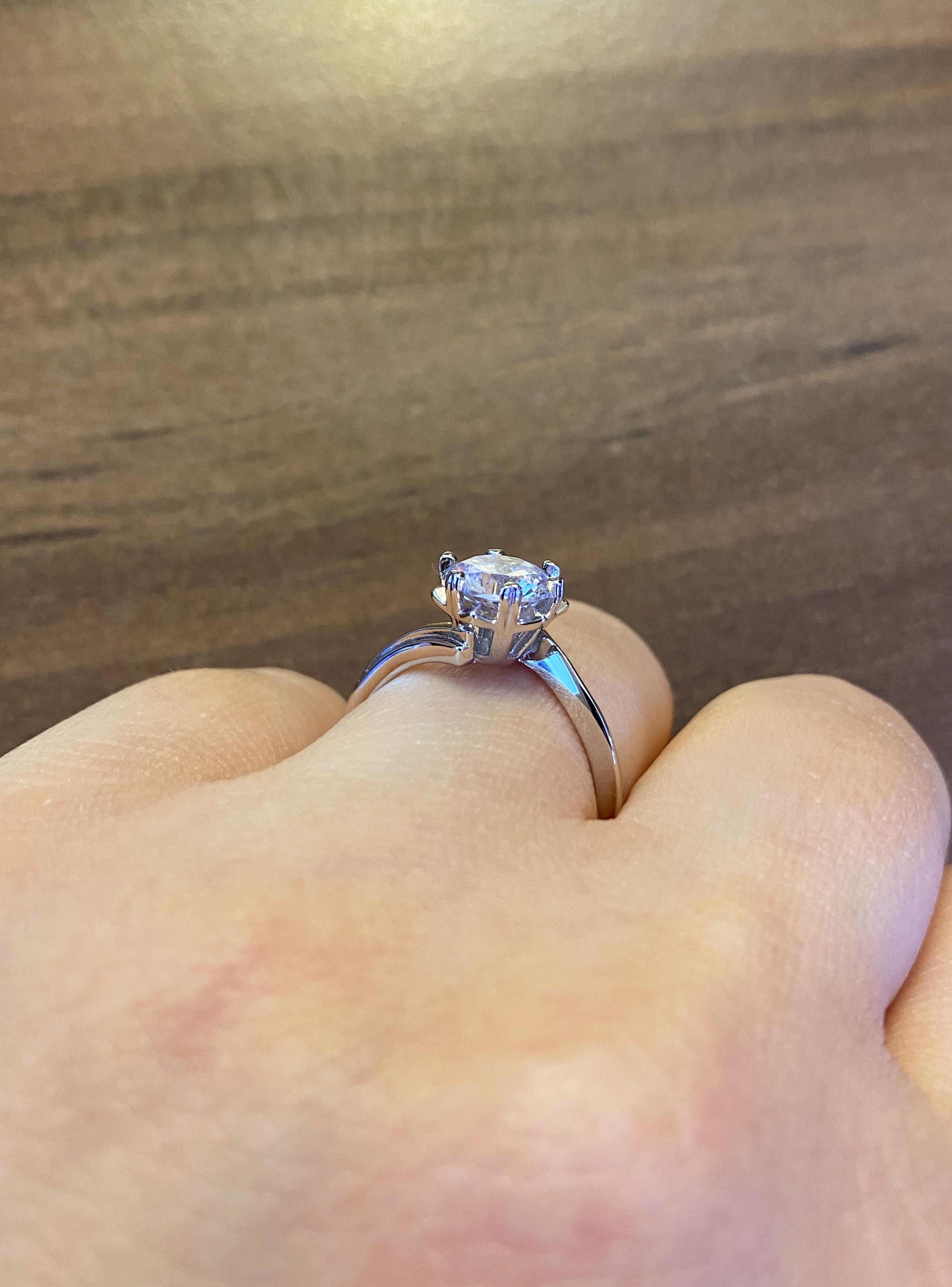 Kadın Tektaş Sarmal Model Gümüş Yüzük