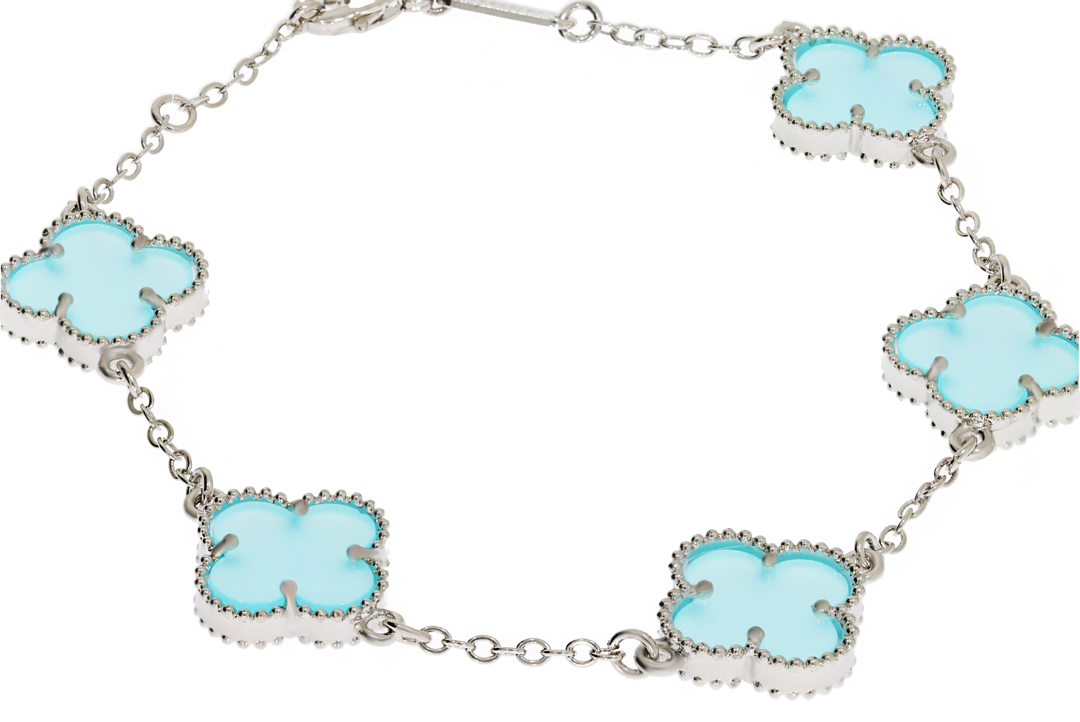 Kadın Turkuaz Renk Yonca Model Çelik Bileklik