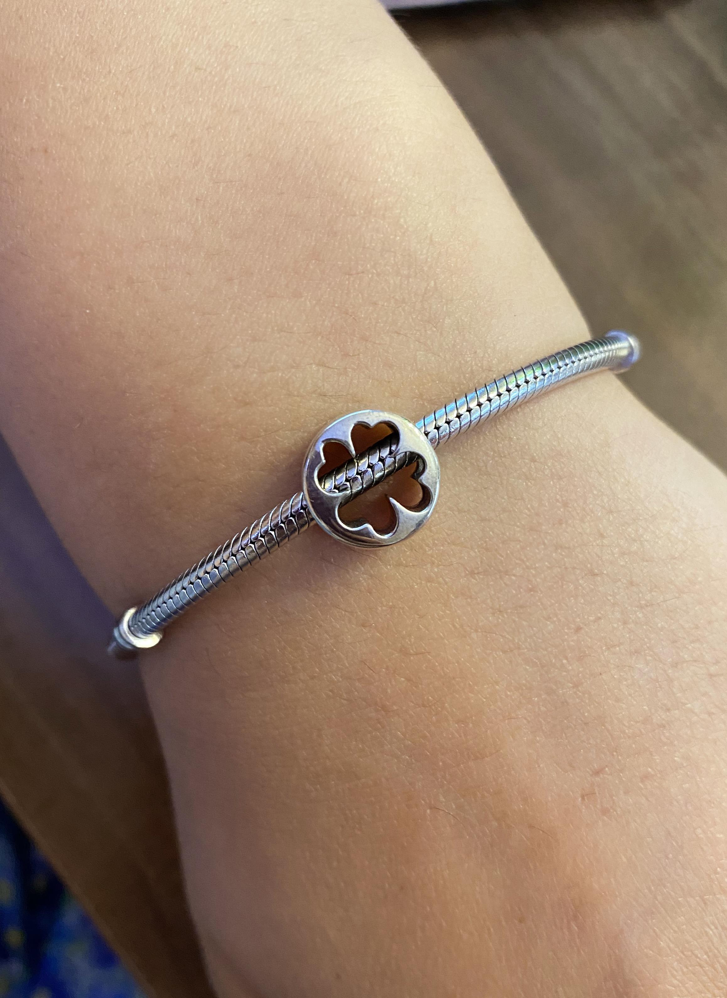 Kadın Yonca Model Gümüş Charm