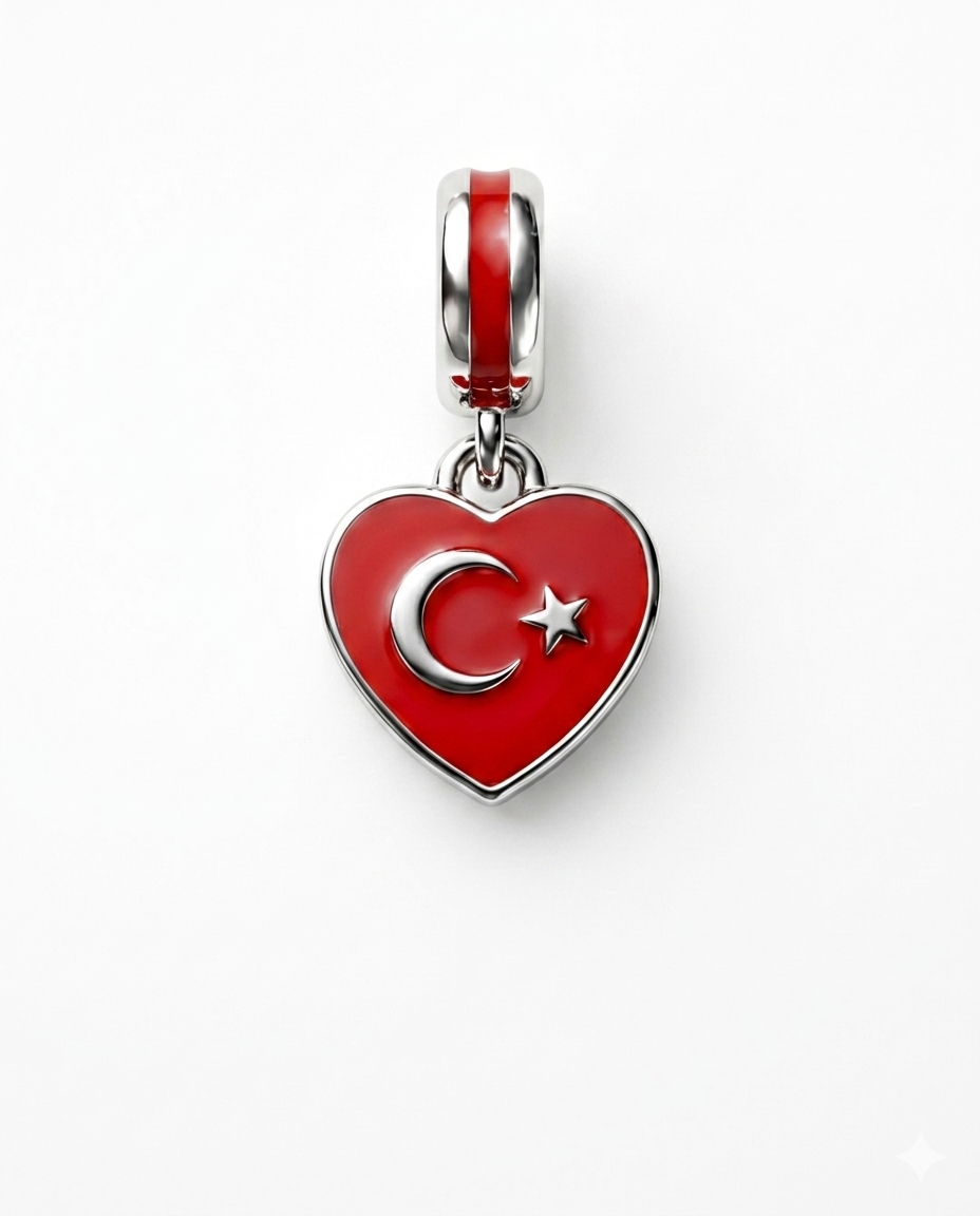 Türk Bayrağı Model Kalp Detay Gümüş Charm