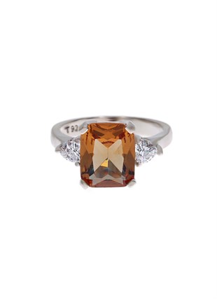 Bayan Dikdörtgen Sultanit Taş Model Gümüş Yüzük