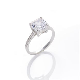 Bayan Gümüş Tektaş Yüzük