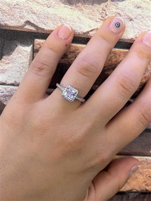 Gümüş İthal Ve Kararma Yapma Swarovski Taş Bakır Renk Tasarım Baget Yüzük