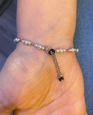 Gümüş İthal Ve Kararma Yapmaz Swarovski Taş İnci Detay Kelebek Model Bileklik