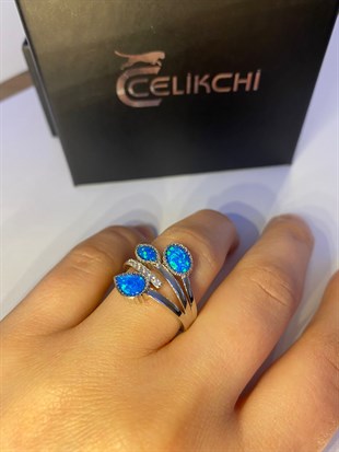 Gümüş İthal Ve Kararma Yapmaz Swarovski Taş Yaprak Model Opal Yüzük