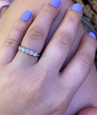 Kadın 5 Taşlı Gümüş Yüzük