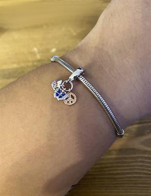 Kadın Aşk, Özgürlük ve Barış Temalı Üçlü Charm