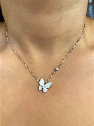 Kadın Beyaz Renk Kelebek Model Gümüş Kolye