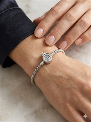 Kadın Charm İçin Uygun Taşlı Taç Model Çelik Bileklik