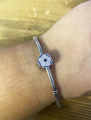 Kadın Çiçek Model Lacivert Taş Detay Taşlı Gümüş Charm