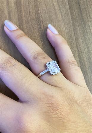 Kadın Dikdörtgen Model Gümüş Yüzük