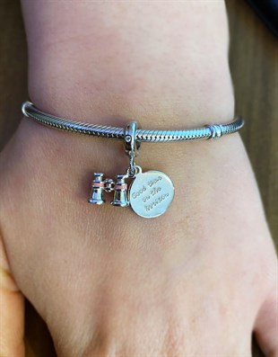 Kadın Dürbün Model Good Time On The Horizon Yazılı Gümüş Charm