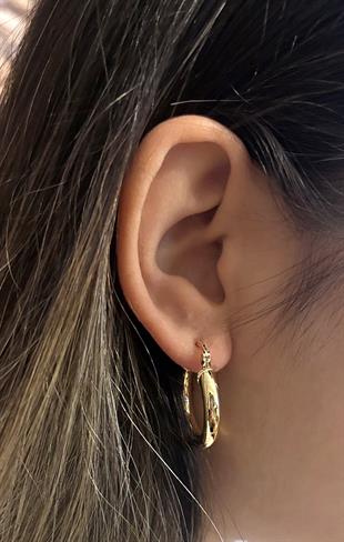 Kadın Gold Renk 4 mm Kalınlığında Çelik Halka Küpe