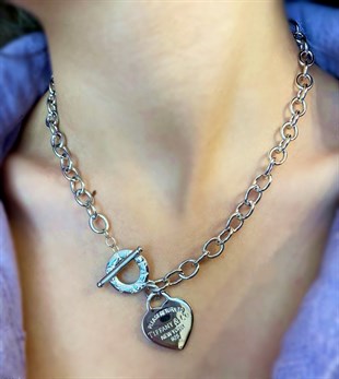 Kadın Halka Zincirli Kalp Model Gümüş Kolye