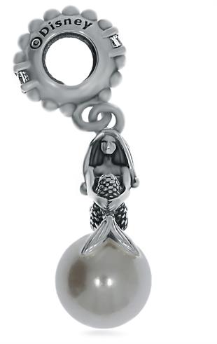 Kadın İnci Üstündeki Deniz Kızı Model Gümüş Charm