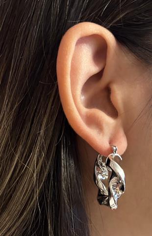 Kadın Kalın Dalgalı Gümüş Küpe