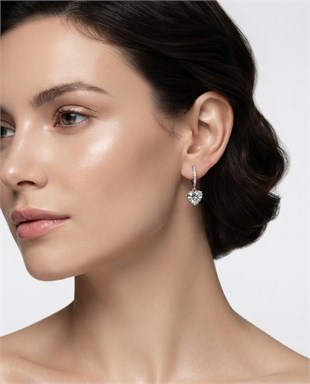 Kadın Kalp Detay Halka Model Gümüş Küpe 