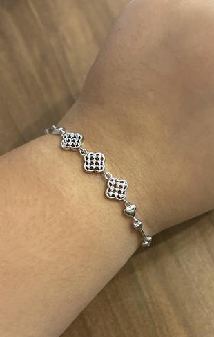 Kadın  Kalp Detay Taşlı Yonca Model Gümüş Bileklik