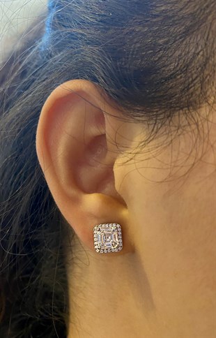 Kadın Kare Model Gümüş Küpe