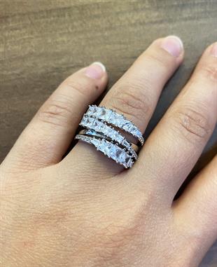 Kadın Kare Taş Detay Üç Sıralı Gümüş Yüzük