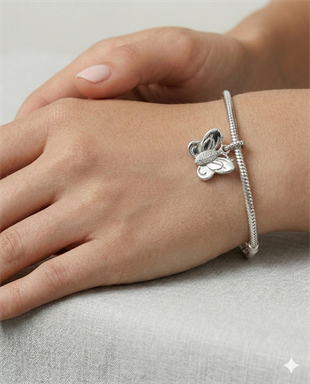 Kadın Kelebek Model Gümüş Charm