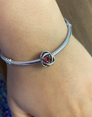 Kadın Kırmızı Renk Sonsuzluk Sarmalı Gümüş Charm