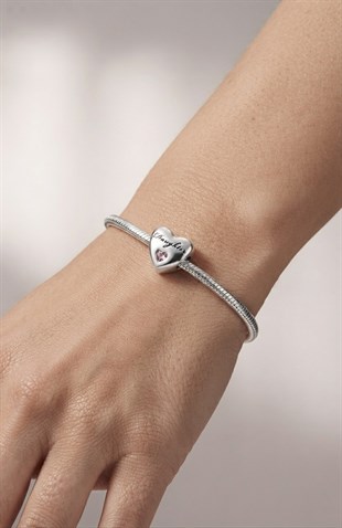 Kadın Kız Çocuğu Sevgisi Temalı Kalp Model Gümüş Charm