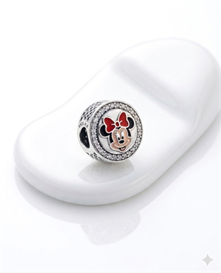 Kadın Minnie Mouse Karakterli Gümüş Charm