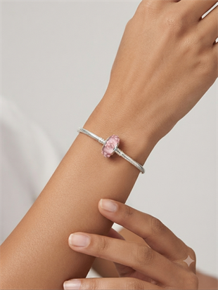 Kadın Pembe Çiçek  Desenli Murano Model Gümüş Charm
