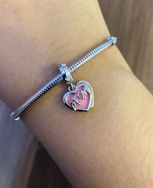 Kadın Pembe Renk Detay Kalpli Anne Sevgisi Model Gümüş Charm