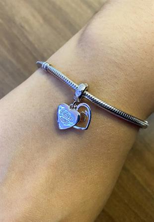 Kadın Pembe Renk Detay Kalpli Anne Sevgisi Model Gümüş Charm