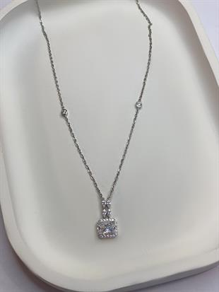 Kadın Şık Tasarım Taşlı Gümüş Kolye