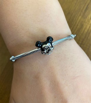 Kadın Siyah Mickey Mouse Karakterli Gümüş Charm