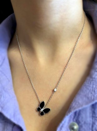 Kadın Siyah Renk Kelebek Model Gümüş Kolye
