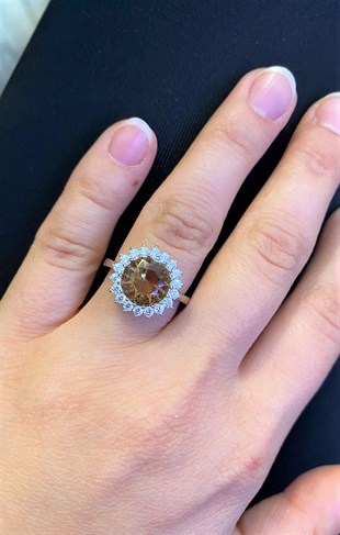 Kadın Sultanit Taşlı Çiçek Model Gümüş Yüzük