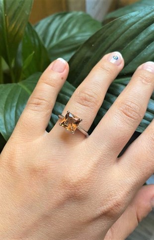 Kadın Sultanit Tektaş Gümüş Yüzük