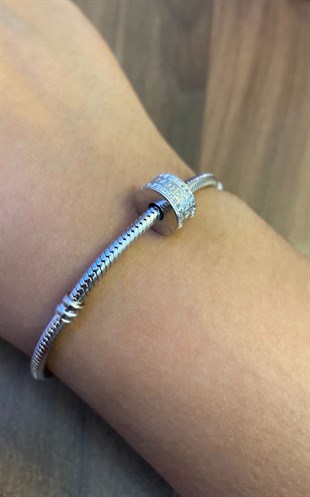 Kadın Taşlı Gümüş Charm