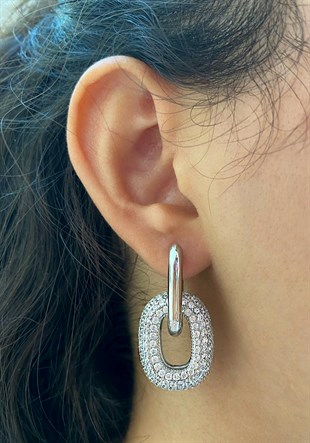 Kadın Taşlı Halka Detay Çelik Küpe