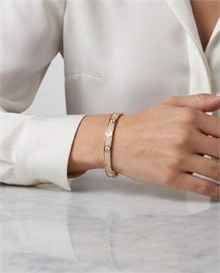 Kadın Taşlı Love Model Gold Çelik Bilezik