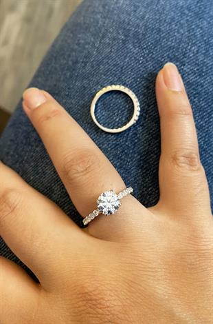 Kadın Tek Taş ve Yarım Tur Detay İkili Gümüş Yüzük