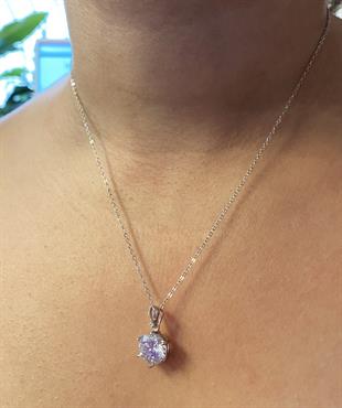 Kadın Tektaş Model Taşlı Gümüş Kolye