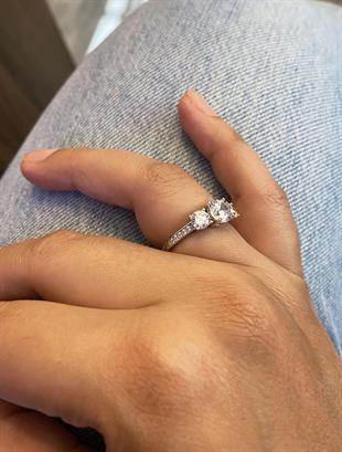 Kadın Üç Taş Model Gümüş Yüzük