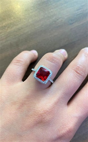 Kadın Yakut Renk Gümüş Yüzük