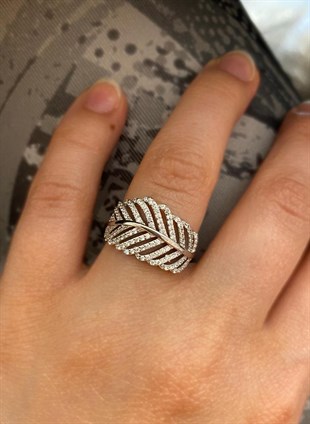 Kadın Yaprak Model Gümüş Yüzük