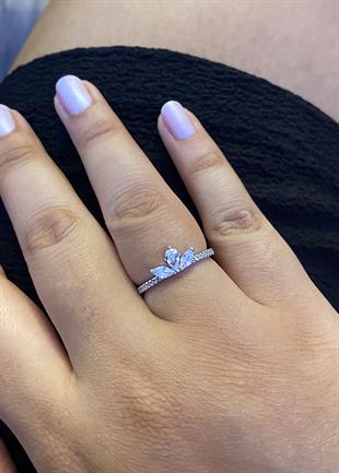 Kadın Yarım Çiçek Model Gümüş Şık Yüzük