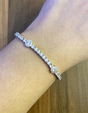 Kadın Yuvarlak Taş Detay Su Yolu Gümüş Bileklik