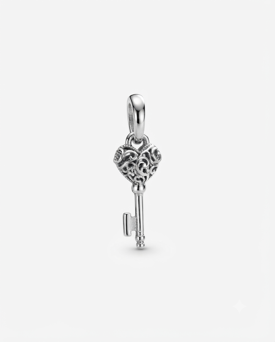 Bayan Gümüş Pandora Bileklik Uyumlu Kalbimin Anahtarı Model Charm