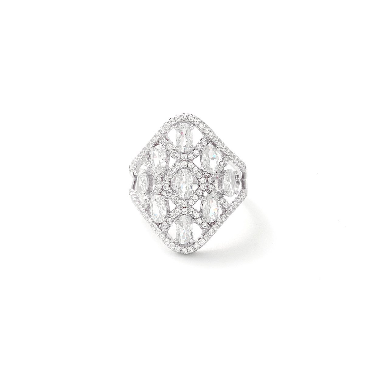 Gümüş İthal Ve Kararma Yapmaz Swarovski Taş Tasarım Yüzük