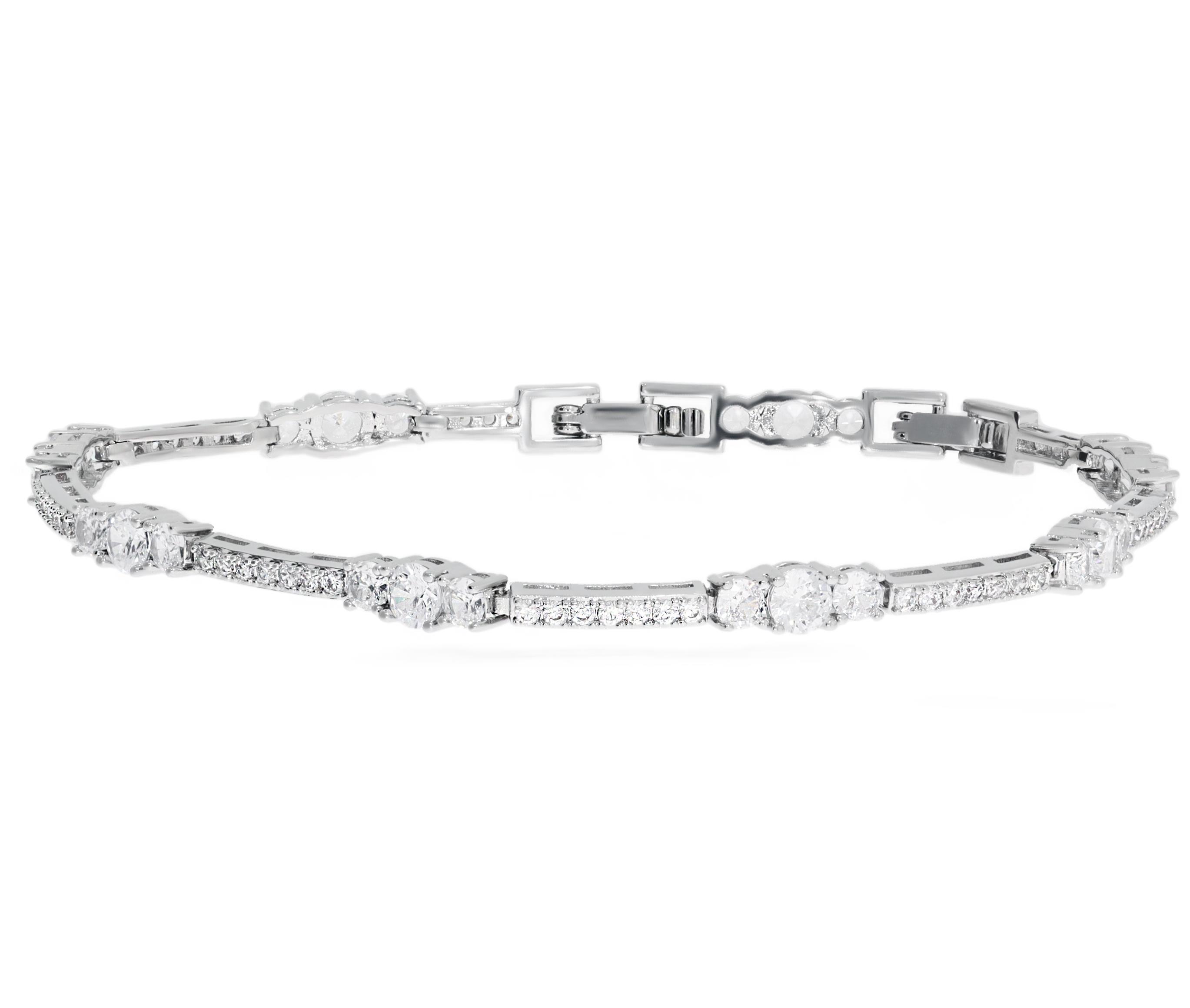 Kadın Sıralı Üç Taş Model Çelik Bileklik